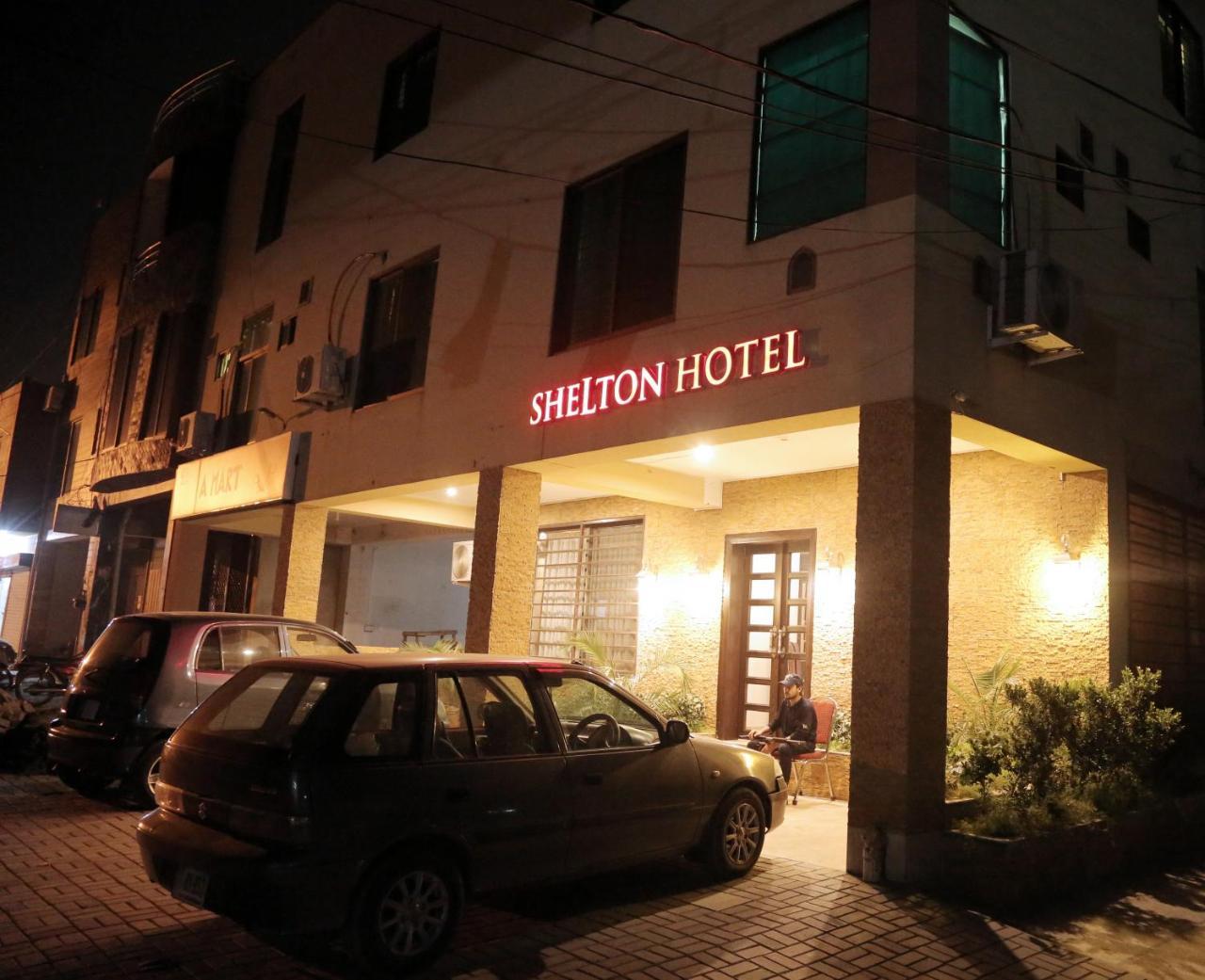 Shelton Hotel ラホール エクステリア 写真
